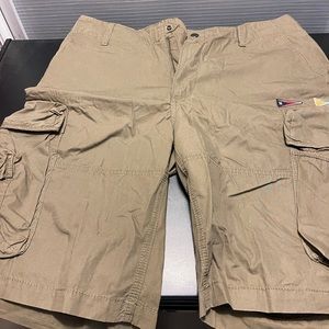 Preowned Men’s Nautica Jeans Cargo Shorts Olive Green 100% Cotton Sz 34